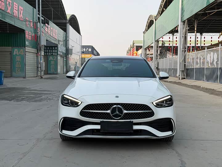 Фото 2 - Mercedes-Benz C-Class