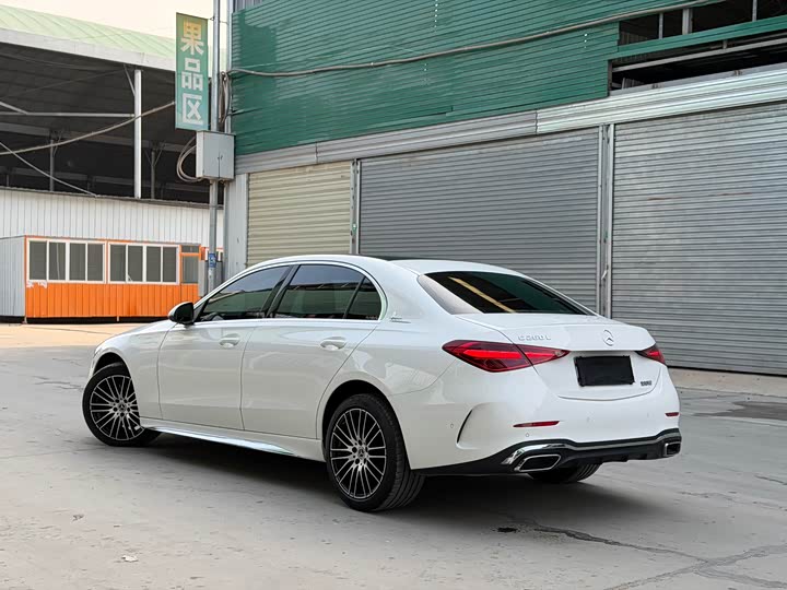 Фото 6 - Mercedes-Benz C-Class