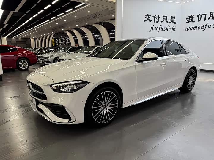 Фото 1 - Mercedes-Benz C-Class