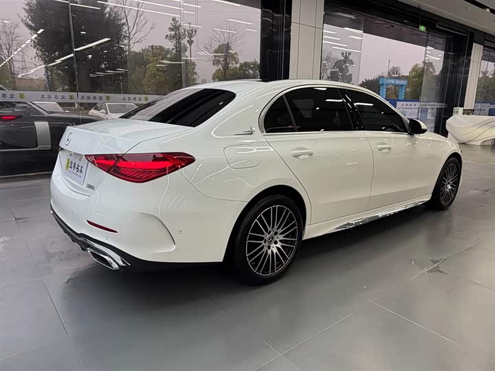 Фото 5 - Mercedes-Benz C-Class