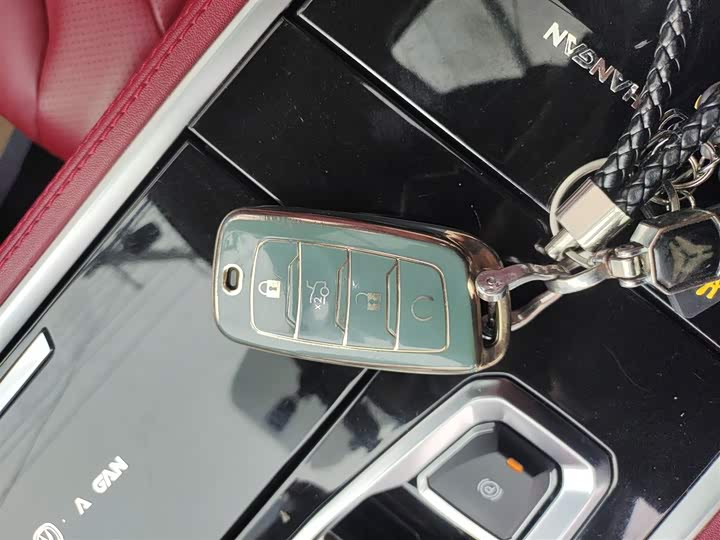 Фото 9 - Changan CS85 Coupe