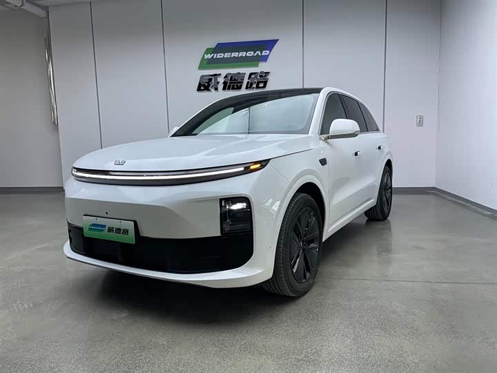 Фото 1 - LiXiang L6