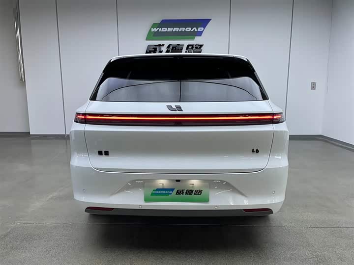 Фото 8 - LiXiang L6