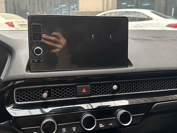 Фото 9 - Honda Civic