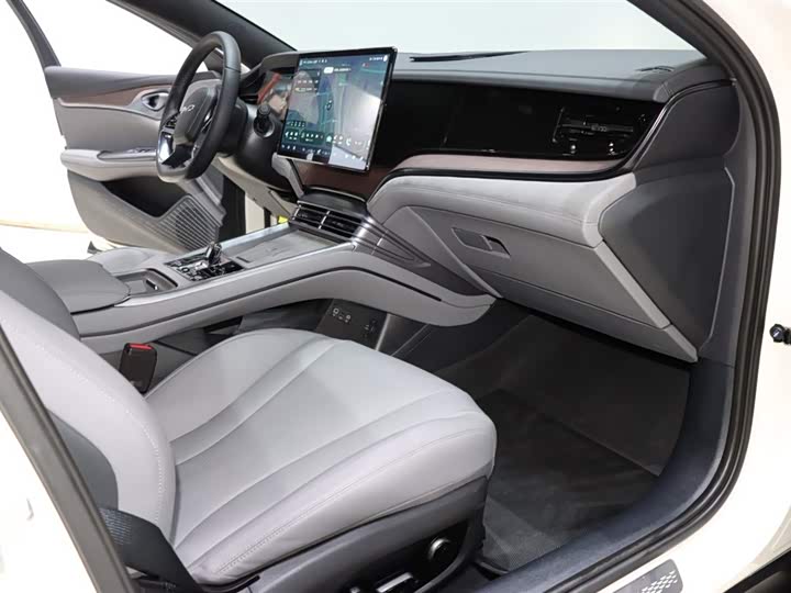 Фото 8 - BYD Seal