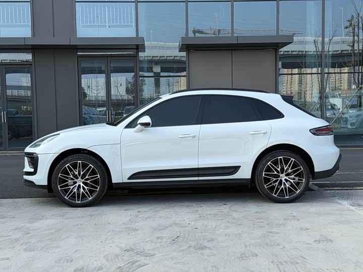 Фото 3 - Porsche Macan