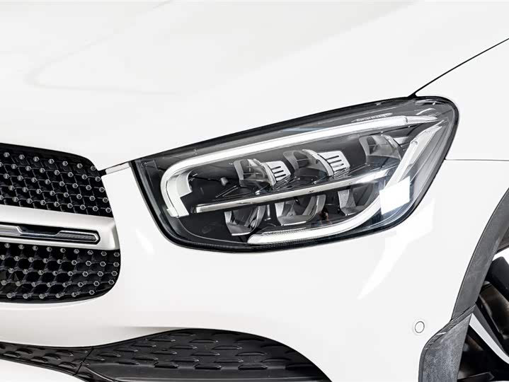 Фото 4 - Mercedes-Benz GLC-Class