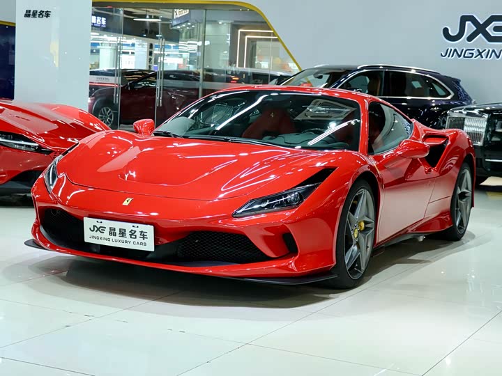 Фото 1 - Ferrari F8