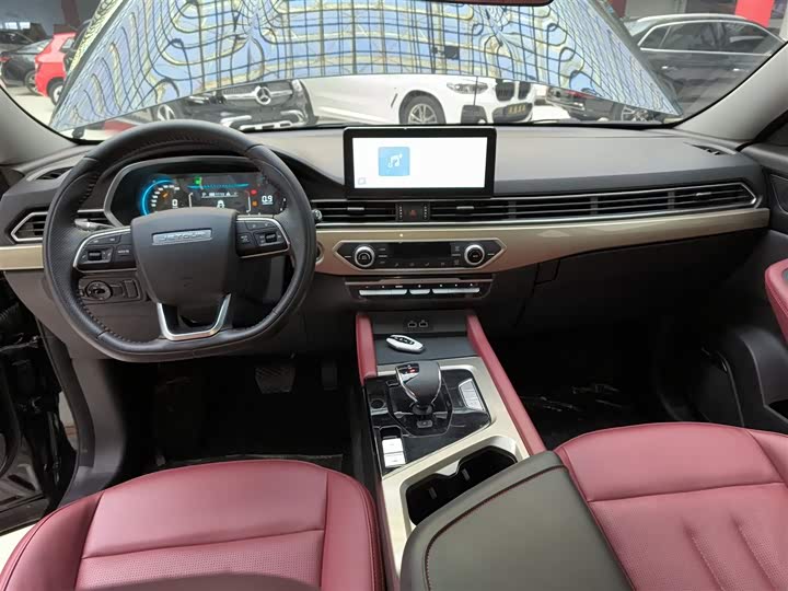 Фото 9 - Jetour X70