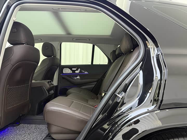 Фото 6 - Mercedes-Benz GLE-Class