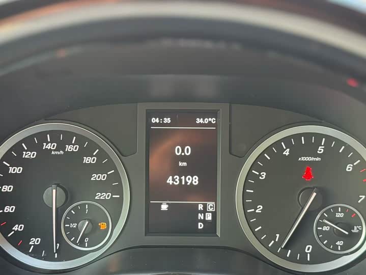 Фото 5 - Mercedes-Benz Vito