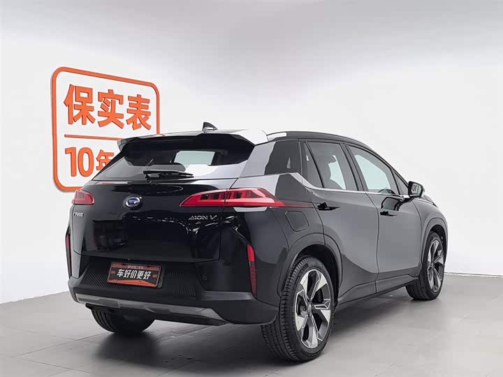 Фото 2 - GAC Aion V