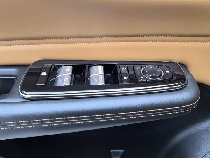 Фото 9 - GAC Aion V