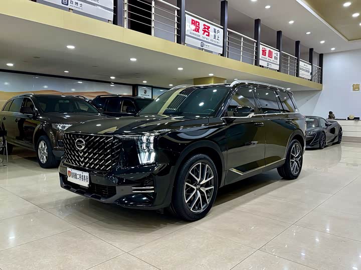 Фото 1 - GAC Trumpchi GS8