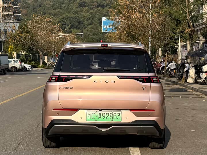 Фото 4 - GAC Aion Y