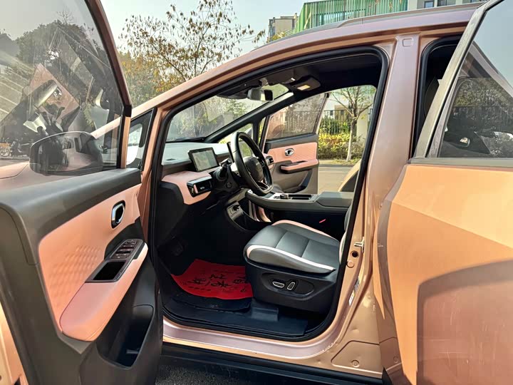 Фото 8 - GAC Aion Y