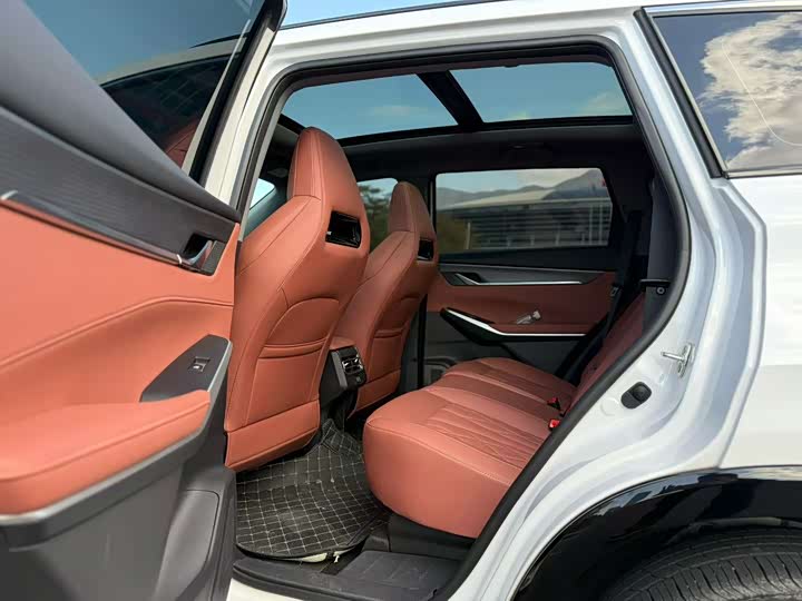 Фото 5 - Changan CS75 Plus