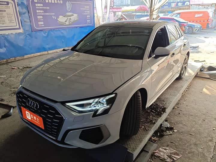 Фото 1 - Audi A3