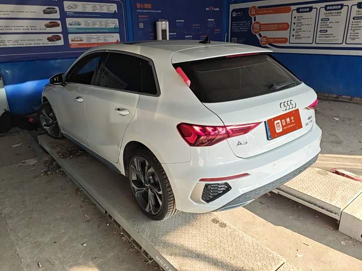 Фото 3 - Audi A3