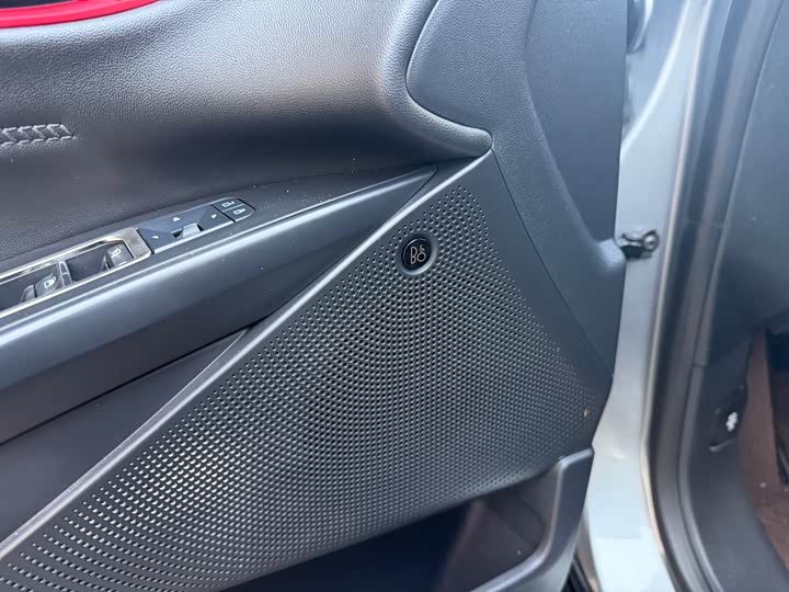 Фото 7 - Ford Mondeo