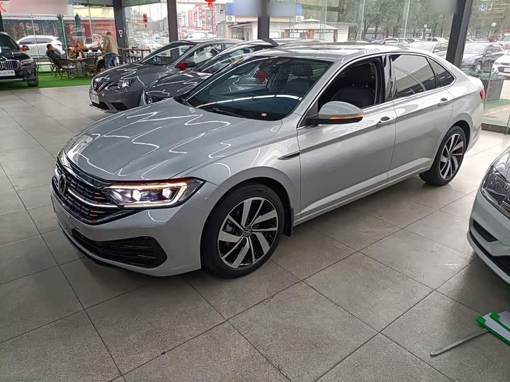 Фото 5 - Volkswagen Sagitar L