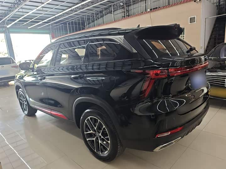 Фото 5 - Changan CS75 Plus