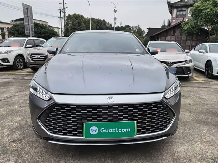 Фото 3 - BYD Qin Plus