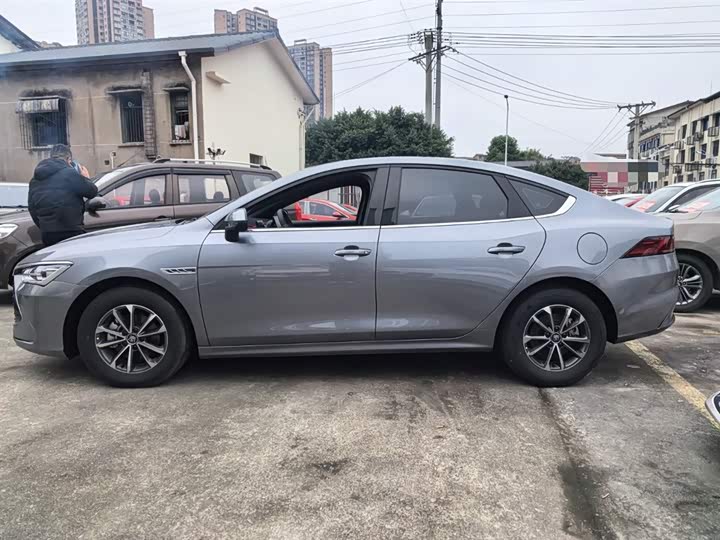 Фото 5 - BYD Qin Plus