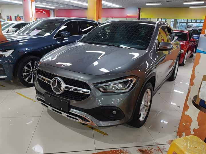 Фото 1 - Mercedes-Benz GLA-Class