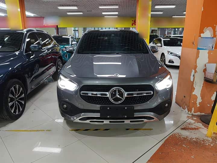 Фото 3 - Mercedes-Benz GLA-Class