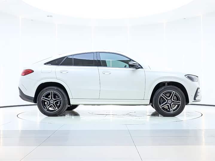 Фото 4 - Mercedes-Benz GLE-Class Coupe