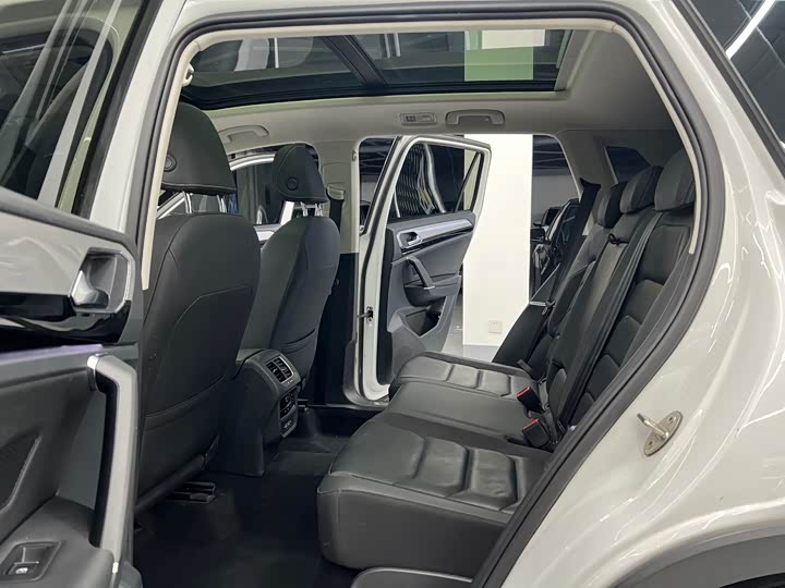 Фото 5 - Volkswagen Tayron