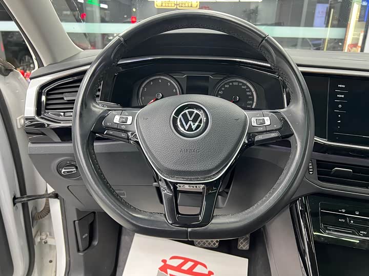 Фото 8 - Volkswagen Tayron