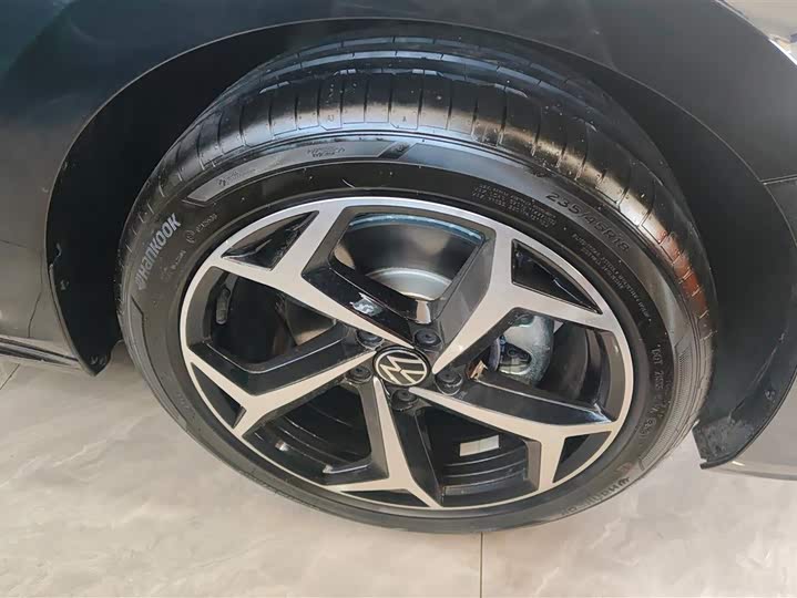 Фото 6 - Volkswagen Passat