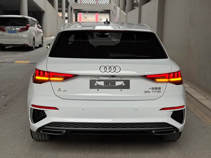 Фото 5 - Audi A3