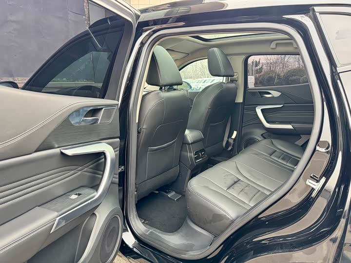 Фото 8 - Wey VV5