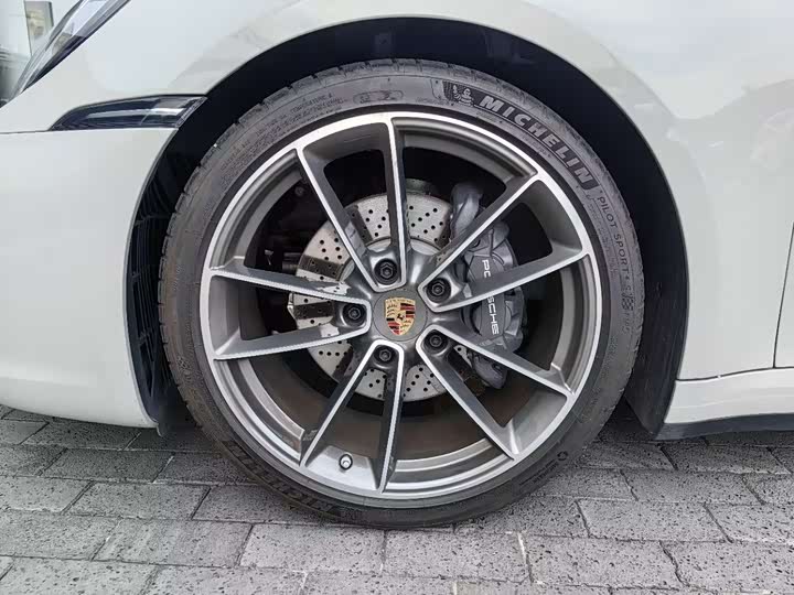 Фото 7 - Porsche 911