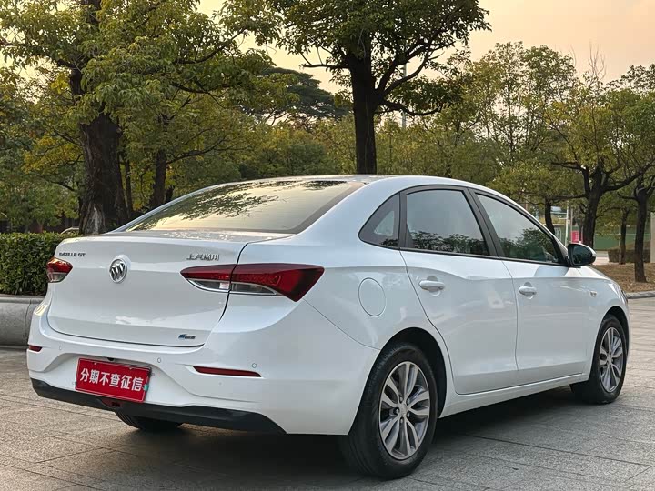 Фото 7 - Buick Excelle GT