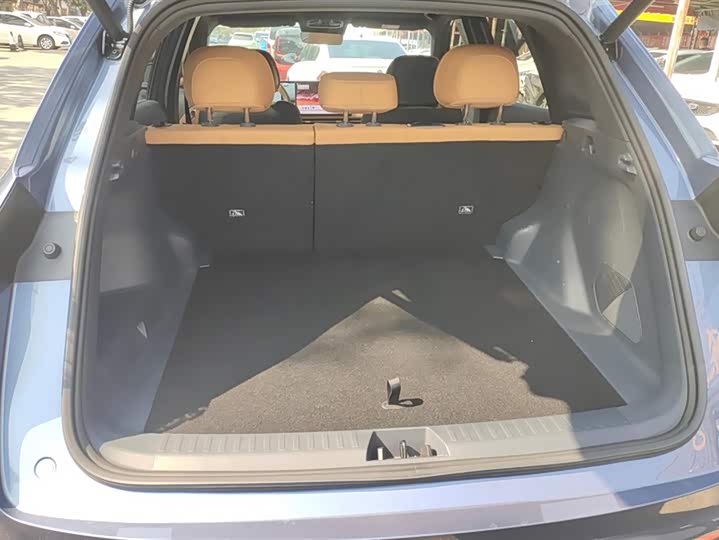 Фото 4 - Geely Galaxy Starship 7