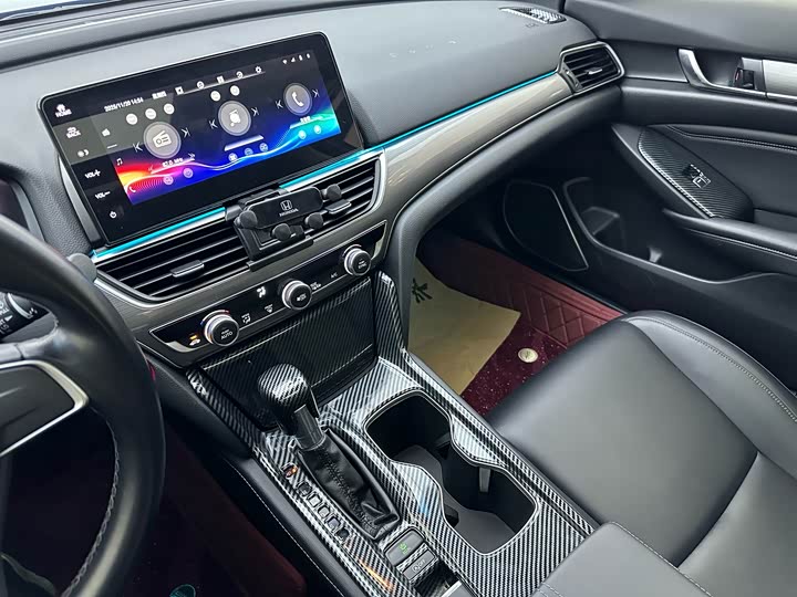 Фото 5 - Honda Accord