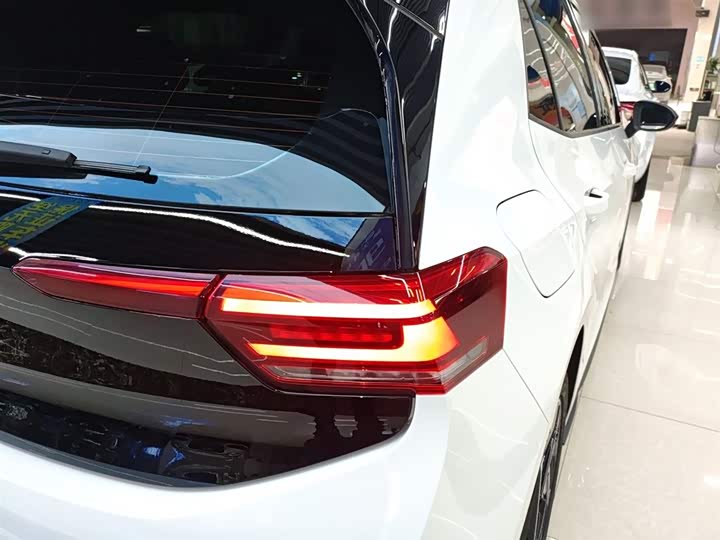 Фото 8 - Volkswagen ID.3