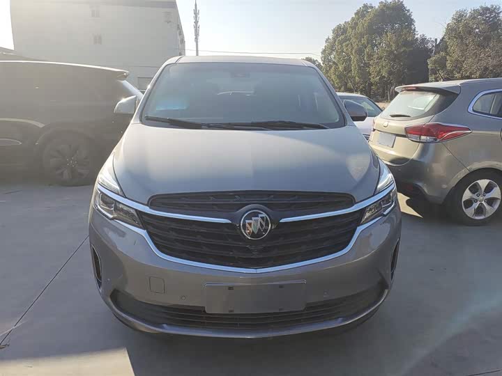 Фото 3 - Buick GL8 ES