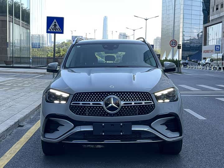 Фото 8 - Mercedes-Benz GLE-Class