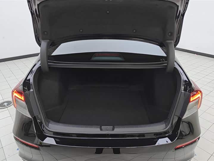 Фото 4 - Honda Civic