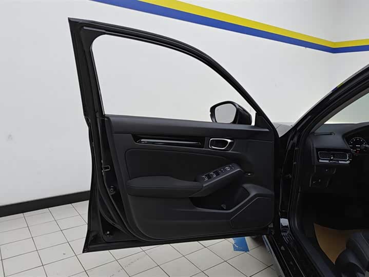 Фото 7 - Honda Civic