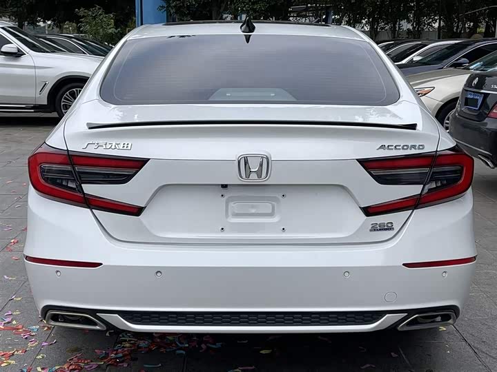 Фото 5 - Honda Accord