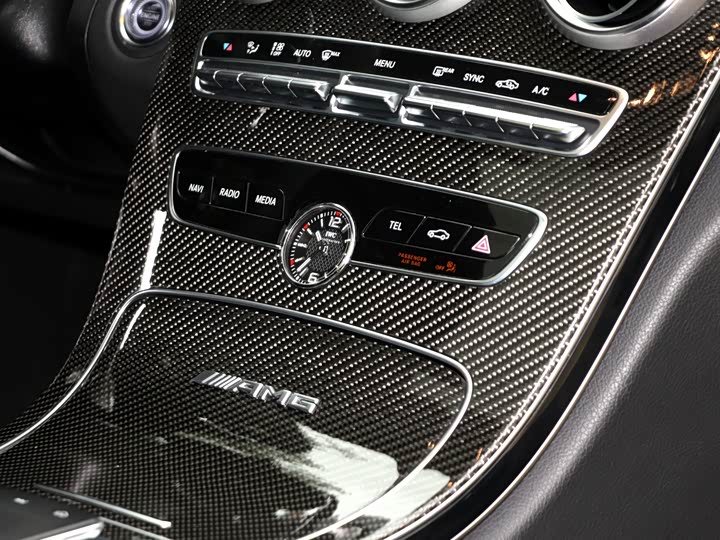 Фото 9 - Mercedes-Benz C-Class AMG