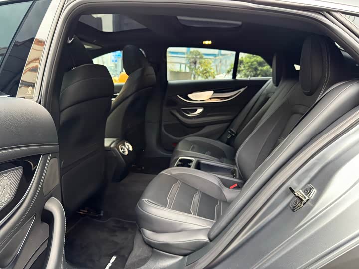 Фото 8 - Mercedes-Benz AMG GT