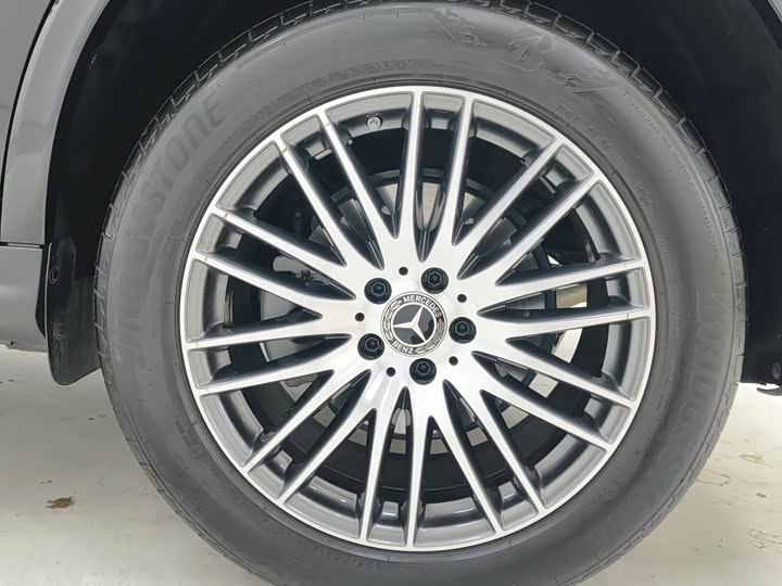 Фото 5 - Mercedes-Benz GLC-Class