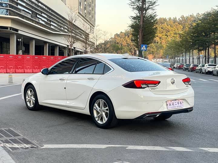 Фото 6 - Buick Regal